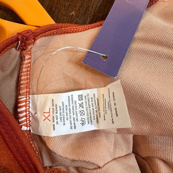 MOLYBELL One Piece Swimsuits for Women High Waisted Cutout Zip Up - Picture 6 of 6